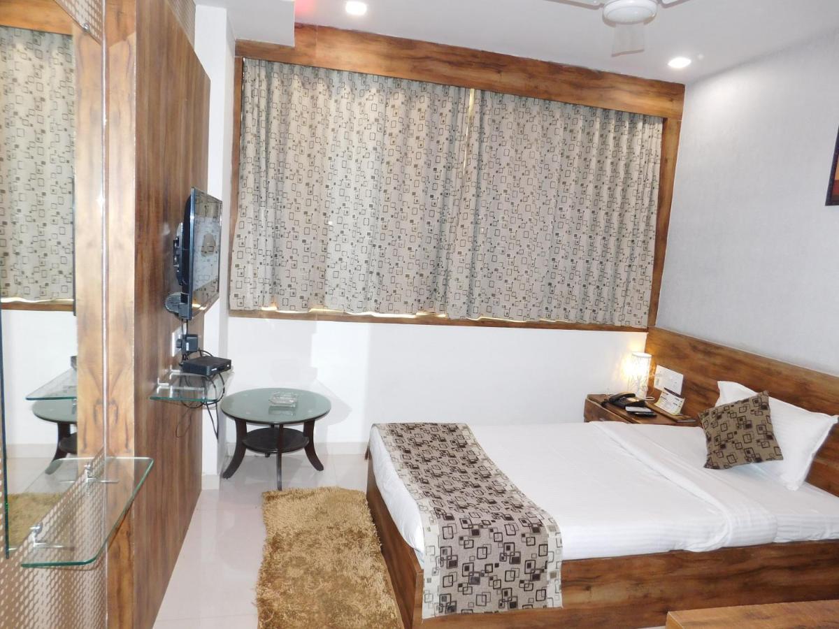 Hotel Shiva Club And Resort Mundra Экстерьер фото
